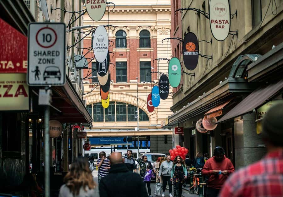 Melbourne: Guided Walking and Foodie Tour - Spice Shop Discovery: Ingredients With a Story