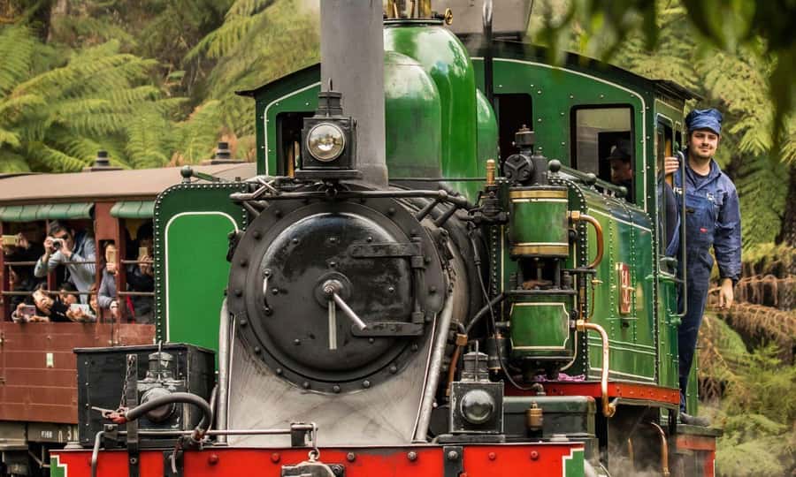 Melbourne: Half-Day Puffing Billy Steam Train Experience - Key things to love about Puffing Billy half-day