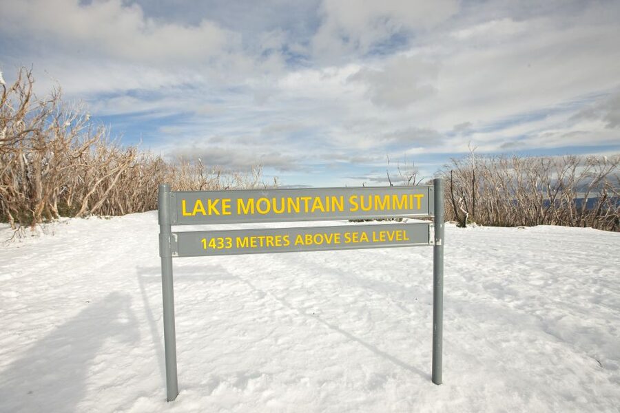 Melbourne: Lake Mountain Snow Day and Waterfalls & Chocolate - Tobogganing and snow gear: how to plan your spending