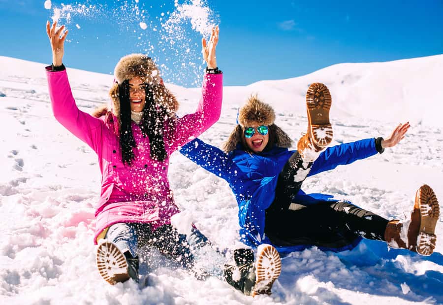 Melbourne: Lake Mountain Snow, Waterfall & Chocolaterie Tour - Lake Mountain Alpine Resort: Your 3 Hours of Snow Fun