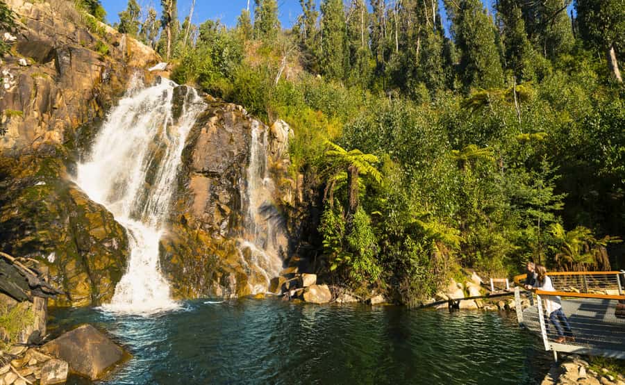 Melbourne: Lake Mountain Snow, Waterfall & Chocolaterie Tour - What to Pack for a Winter Day (and What the Tour Won’t Handle)