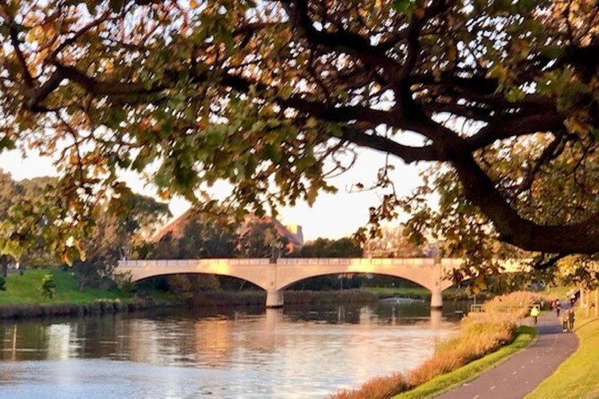 Melbourne Landmark City Tour. Your day Your way Your private tour - St Kilda and Albert Park: seaside energy to Grand Prix track