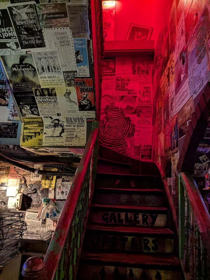 Melbourne Music Venue Pub Crawl with History + 2 Free Drinks - Shady Lady for cocktails and a queer-friendly pause