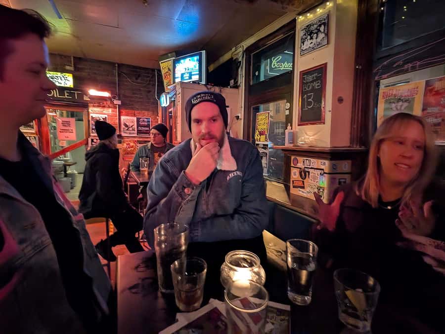 Melbourne Music Venue Pub Crawl with History + 2 Free Drinks - The guide experience: how Ishta Saraswati keeps the night fun and understandable
