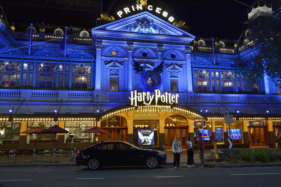 Melbourne: Nighttime Private City Tour with Transfer & Stops - Why a 2-Hour Private Melbourne Night Drive Works So Well