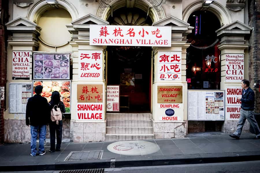 Melbourne: Private Bites & Sights Tour w/ Observation Deck - Private tour pacing: why max 12 people feels better than it sounds