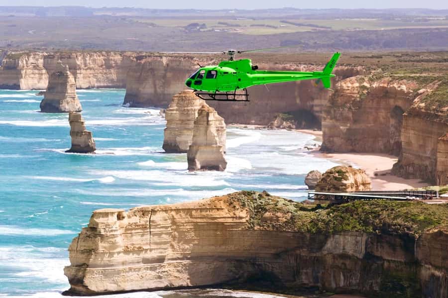 Melbourne: Private Helicopter Flight to the 12 Apostles - Timing, photos, and weather: how to plan a smooth day