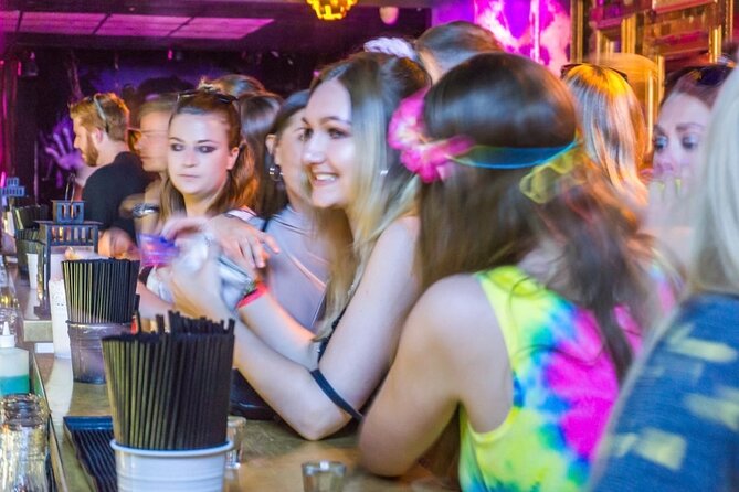 Melbourne Pub Crawl (Batmania Tours) - Who Should Book This Pub Crawl (and Who Might Not Love It)