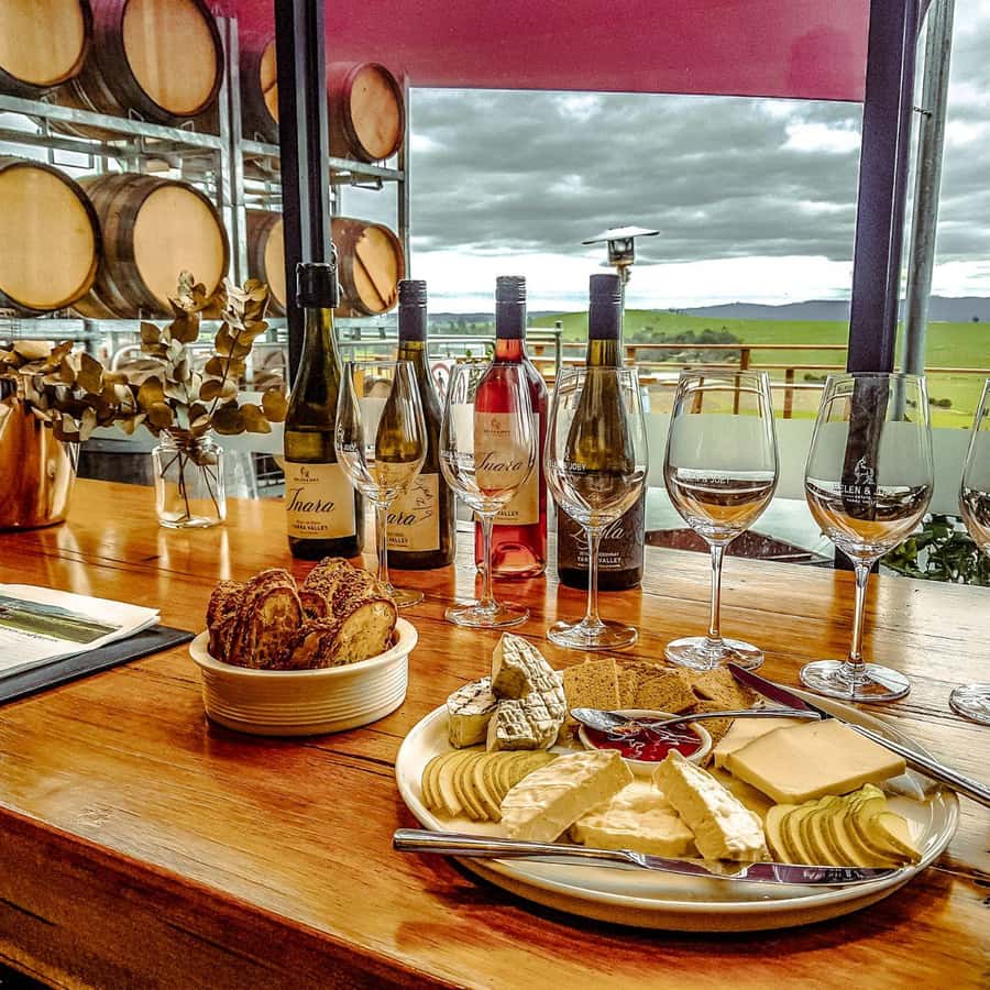 Melbourne: Relaxed Half-Day Yarra Valley Wine Tour - Stop Two at About 2:15pm: More Tastings and a Cheese/Charcuterie Pairing