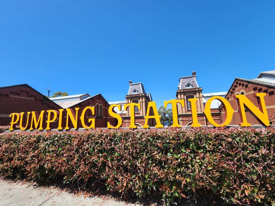 Melbourne: Scienceworks Entry Ticket - Price and value: how to keep the math in your favor