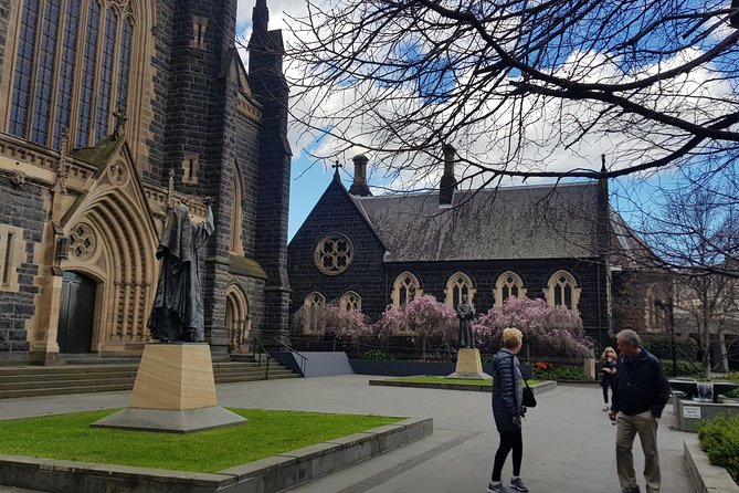 Melbourne Sights & Sounds Private Tour - Cathedrals and Fitzroy Gardens: classic Melbourne with breathing room