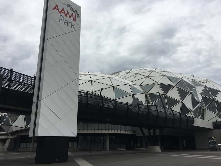 Melbourne Sports Walk - Meeting at Melbourne Day Tour Centre and the 2006 Commonwealth Games Path