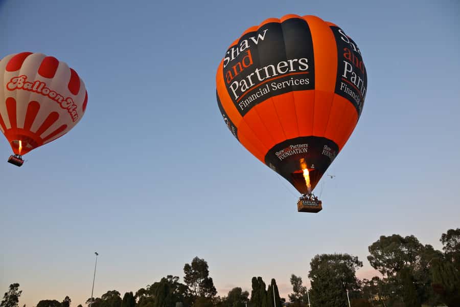 Melbourne: Sunrise Hot Air Balloon Experience - Key moments that make this Melbourne balloon ride worth it