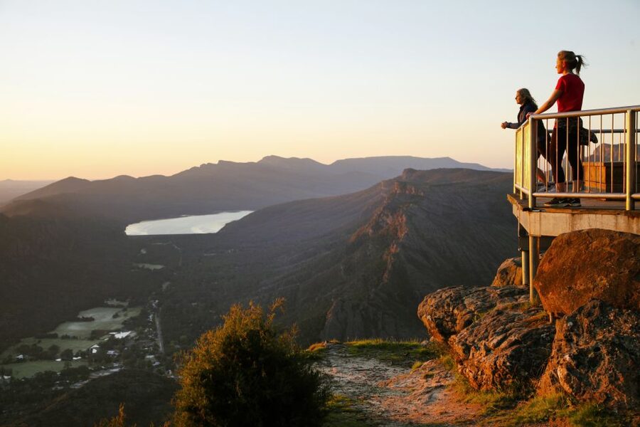 Melbourne to Adelaide: 2-Day Great Ocean Road Grampians Tour - Wildlife Sightings: How to Maximize Your Chances