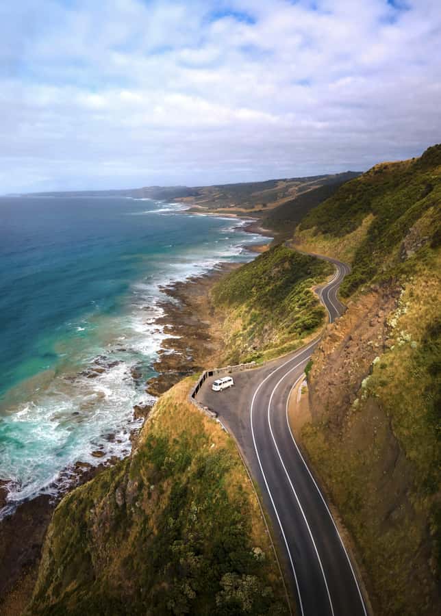 Melbourne: Ultimate Great Ocean Road Morning Escape Day Tour - London Bridge / London Arch: your first ocean-jolt stop