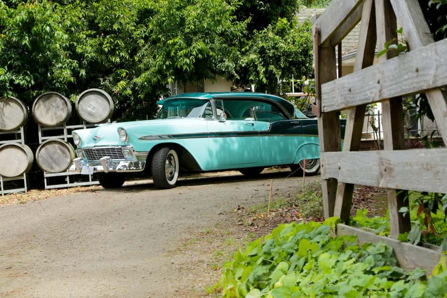 Melbourne: Yarra Valley Food & Wine Tour in a '56 Chevrolet - From the Princess Theatre forecourt to Wonga Park roads