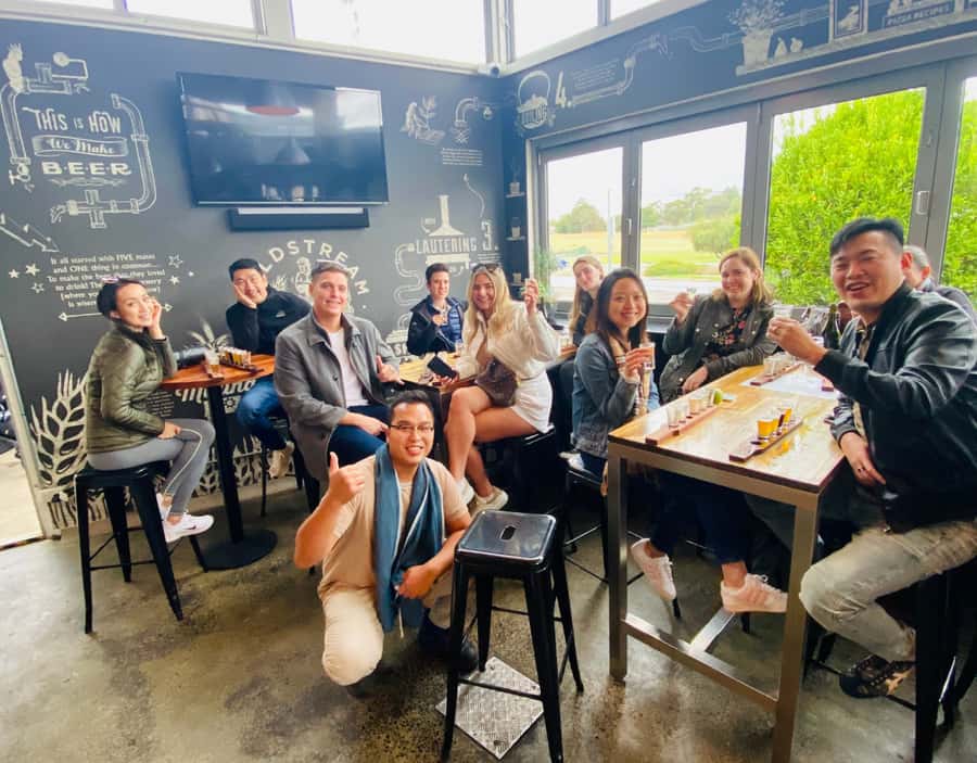 Melbourne: Yarra Valley Wine, Choc, Farm Fresh, Gin Tour - Getting Back to Melbourne on Time (and Why It Matters)