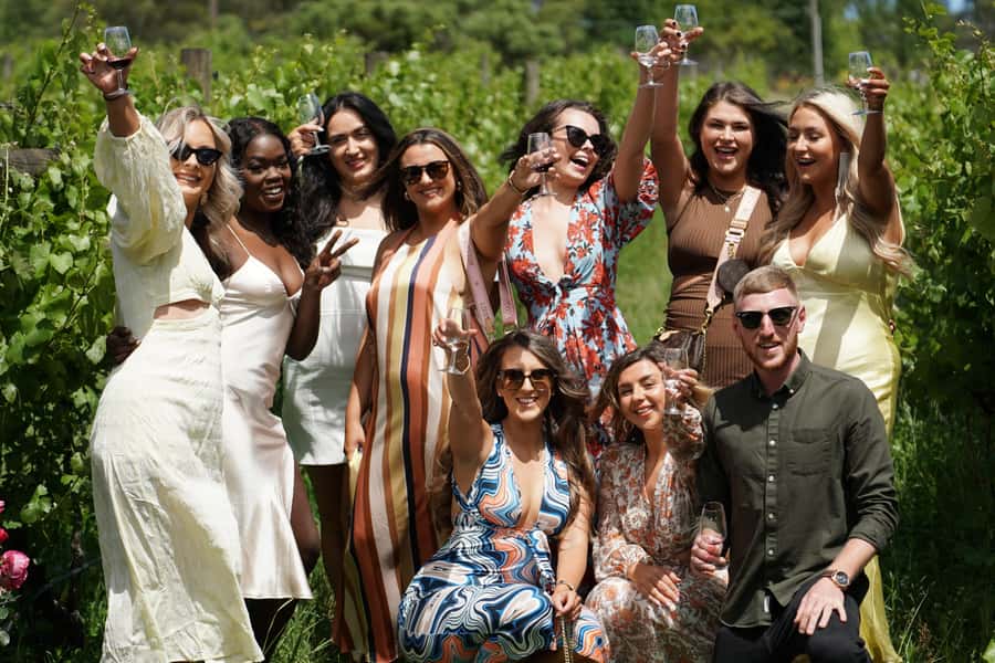 Melbourne: Yarra Valley Wine, Cider, Gin, Beer, & Choc Tour - The Yarra Valley in One Day, Without the Snob Factor