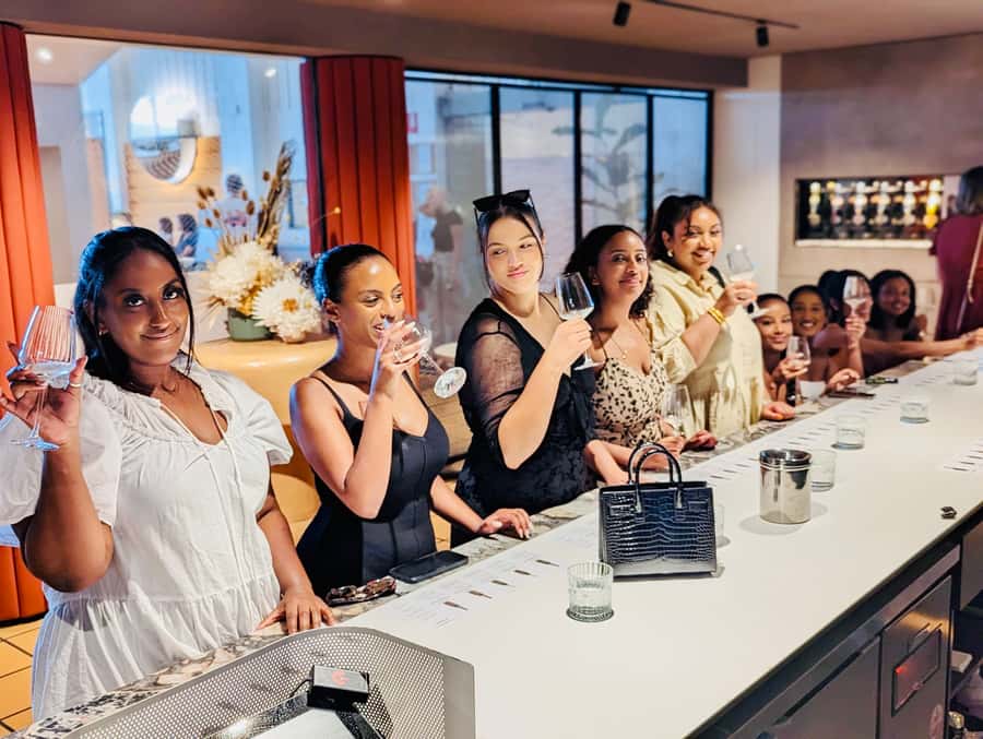 Melbourne: Yarra Valley Wine Tour + Lunch & Gin/Beer Option - The finishing stop: Yarra Valley Chocolaterie and Ice-Cream Factory