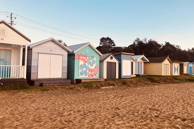 Mornington Peninsula Sightseeing and Bay Cruise - London Bridge at Portsea Beach: short stop, big payoff