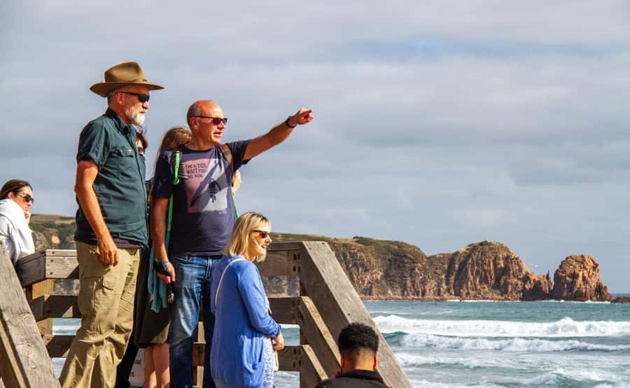 Phillip Island Penguin Parade Afternoon Tour from Melbourne - Packing for penguins and wind: the basics that keep you comfortable