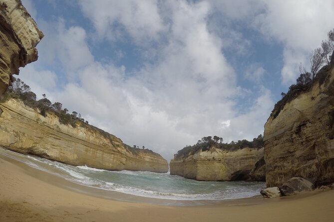 Private Great Ocean Road Local Experience - Lorne Beach viewpoints and the Apollo Bay Bakery break