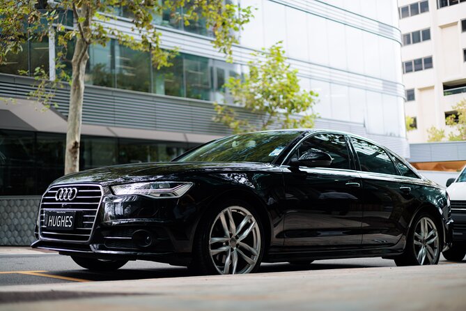Private Luxury Transfer from Melbourne CBD to Melbourne Airport - What the ride feels like in the real world
