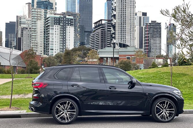 Private Melbourne Airport Transfers To City (Sedan, SUV, or Van) - Door-to-Door Comfort From Tullamarine to Melbourne CBD
