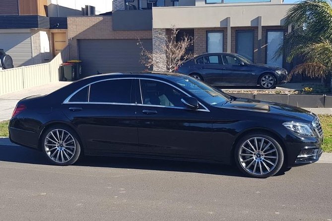 Private Melbourne CBD Sightseeing Tour – luxury vehicle - Why a private Melbourne airport transfer feels worth it