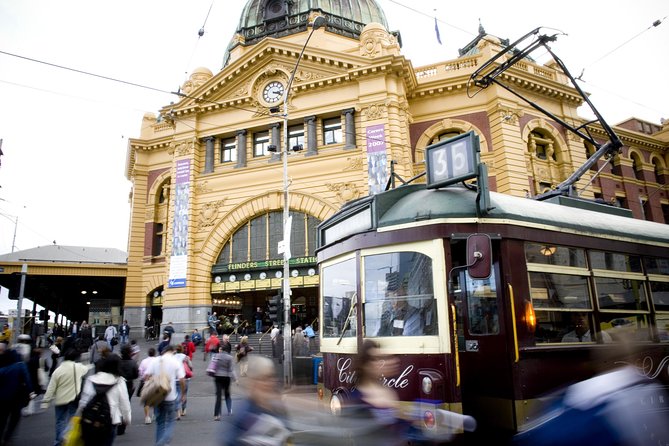 Private Melbourne City Sights - Morning Tour - A private morning tour that keeps Melbourne from feeling like homework