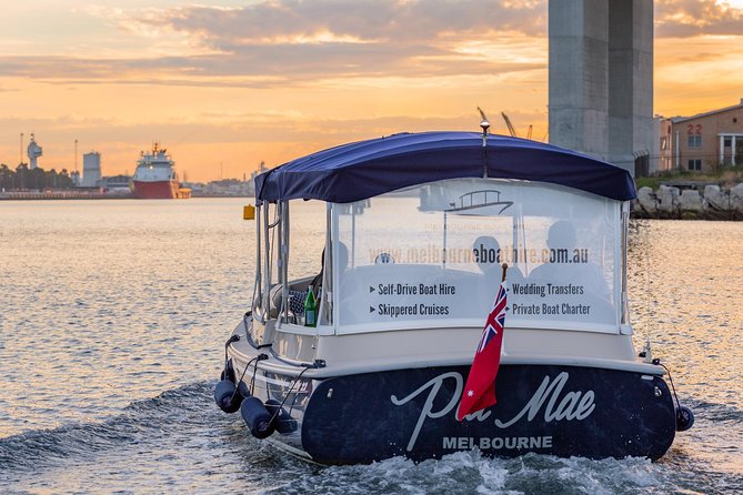 Private Romantic Melbourne Dinner Cruise for 2 - Melbourne’s Yarra views: getting the best angles from the water