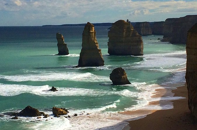 [PRIVATE TOUR] Express Great Ocean Road | Day Trip - The Razorback Viewpoint: Quick Context for the Whole Coast