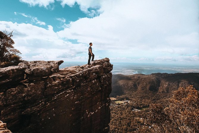 Small Group (8 ppl ) - Grampians Hiking Day Tour from Melbourne - Mackenzie Falls: the steep 2 km walk (about 1 hour)