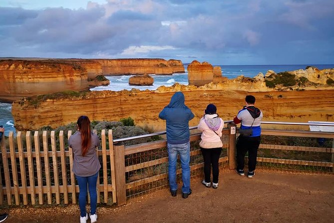 Small-Group Great Ocean Road Day Trip from Melbourne - Twelve Apostles viewpoints: the best-known coastal moment