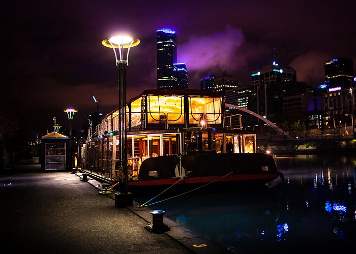 Spirit of Melbourne Dinner Cruise on the Yarra River - Drinks included: the real reason this cruise is good value