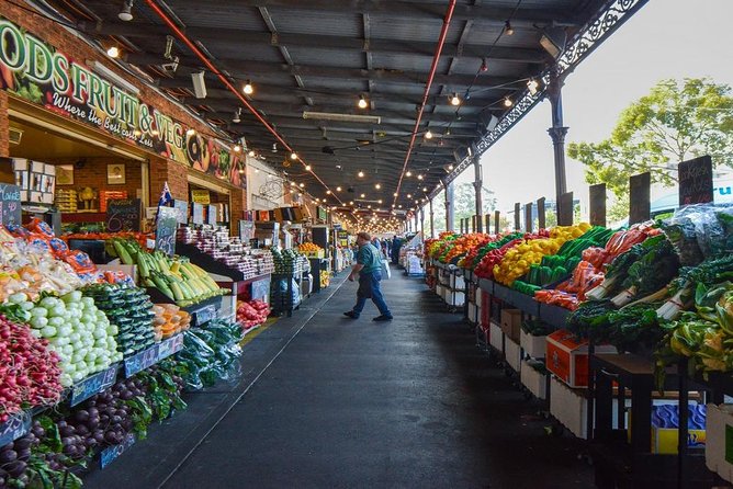 Street Food & Street Art, Backroads & Boroughs - Acland Street Village: beachside boho and performance energy