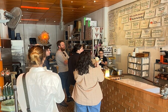 Street Food Tour in Melbourne's Inner North - Stop 3 (Gertrude Street): walk, browse, and reset your appetite