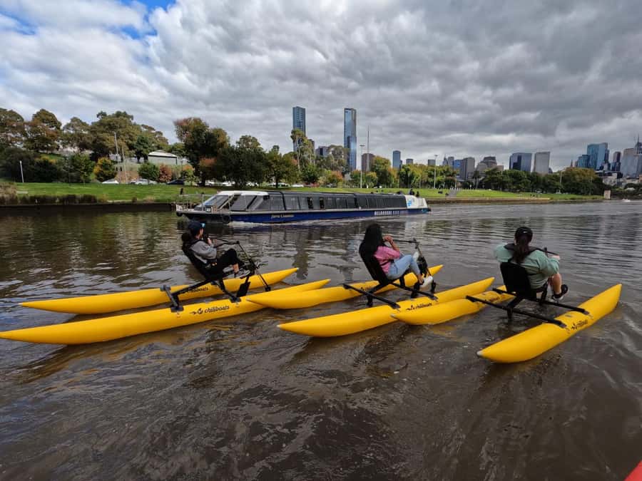 Yarra River, Melbourne Waterbike Tour - Federation Square and Flinders Street Station: the city looks different from the water