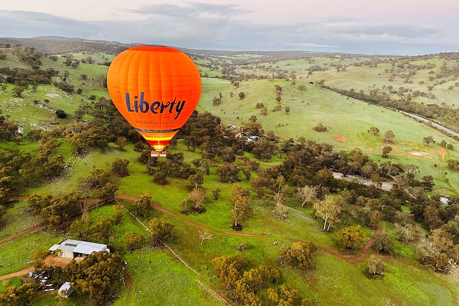 Yarra Valley Balloon Flight + Breakfast & Melbourne Pickup - Key points to know before you book