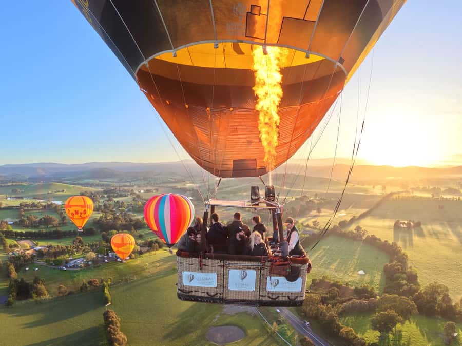 Yarra Valley: Hot Air Balloon Flight & Buffet Breakfast - Sunrise Over the Yarra: What This Balloon Ride Really Gives You