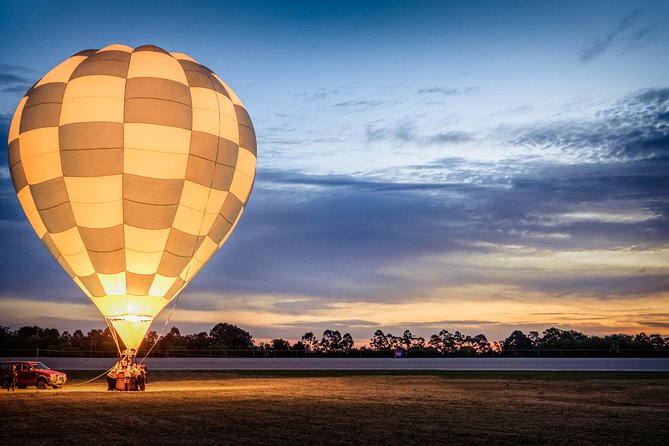 Yarra Valley sunrise balloon flight & champagne breakfast - Yarra Valley sunrise balloon flight: the view you came for