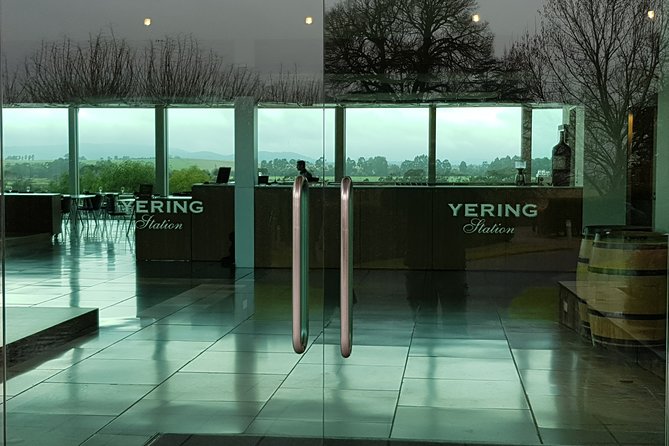 Yarra Valley Wine Tasting Day Tour from Melbourne - Rochford Wines lunch vs Healesville cafés: spend or save without messing up the day