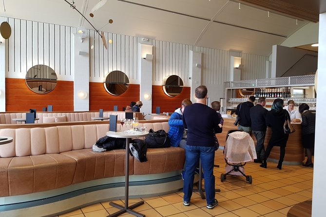 Yarra Valley Wine Tasting Day Tour from Melbourne - What small-group really means: your guide Walter and a calmer pace