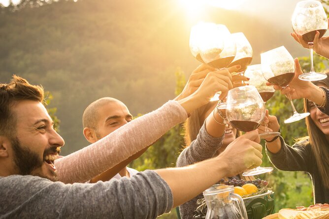 Yarra Valley Wine Tour inc lunch with a glass of wine, tastings and chocolate - Key highlights at a glance