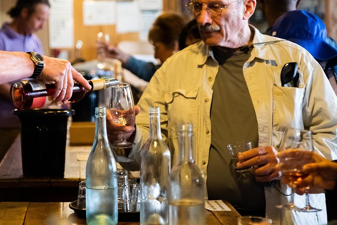 Yarra Valley Wine & Winery Tour from Melbourne - All Inclusive! - Stop 2: Balgownie Estate Tastings, Then Lunch With a View