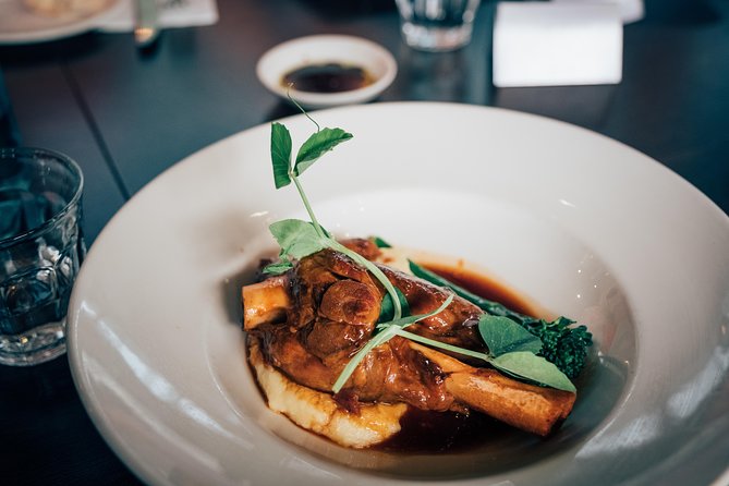Yarra Valley Wine & Winery Tour from Melbourne - All Inclusive! - Lunch, Tastings, and Staying Comfortable in a Full 8-Hour Day
