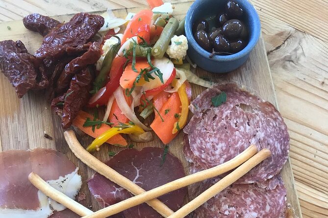 Yarra Valley Winery Tour from Melbourne - Lunch included - From Russell St to the Valley: Getting the Day Right